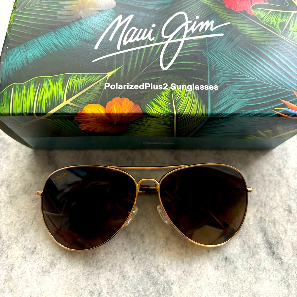 Maui Jim Women’s Maverick Aviators - Gold Frame, Brown Lenses New in Box w/ Case